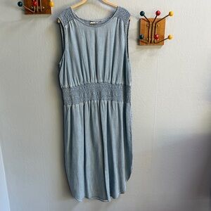 GAP Light Blue Chambray Sleeveless Smocked-Waist Midi Dress